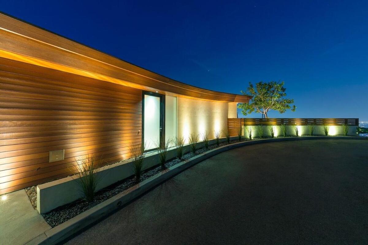 Holiday home Modern With Unmatched Skyline Views *